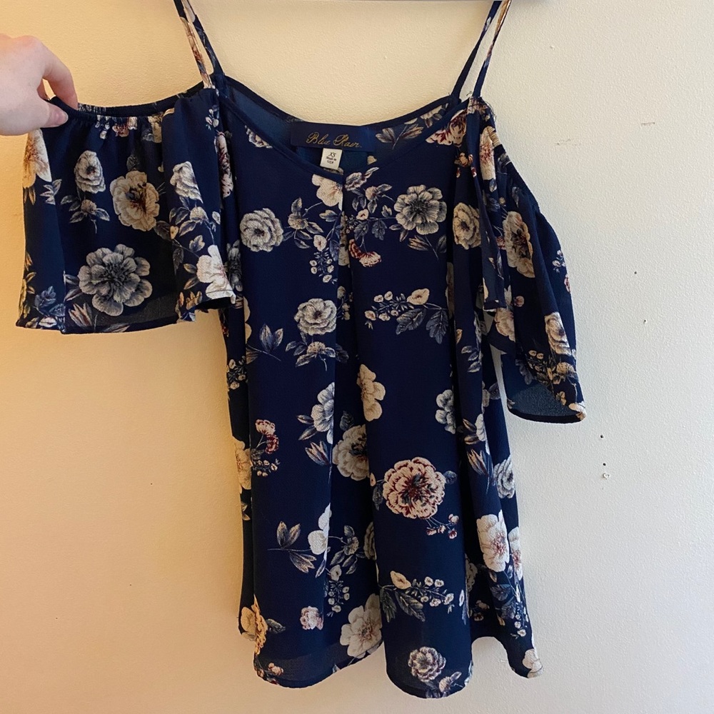 Blue Rain floral top
